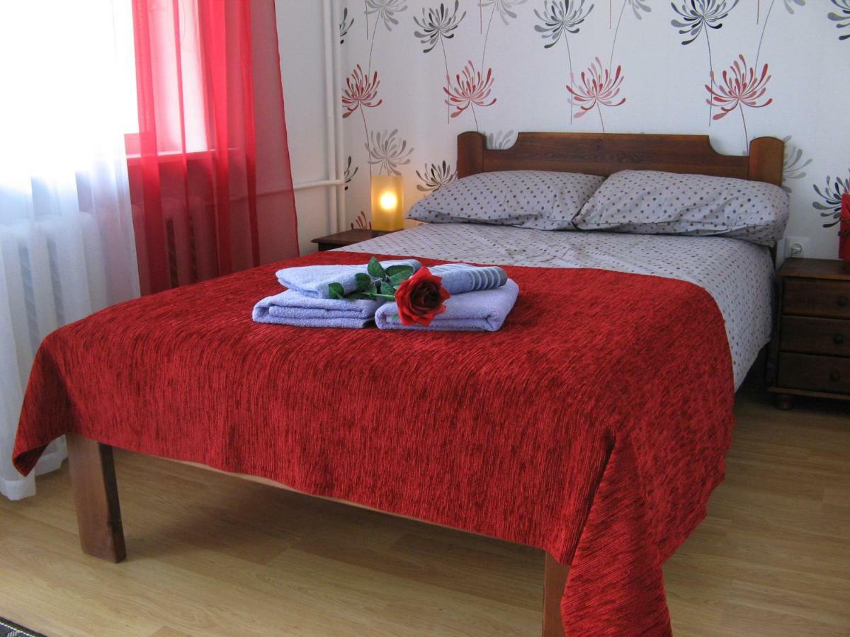 Gratarre Apartment Kuressaare Extérieur photo